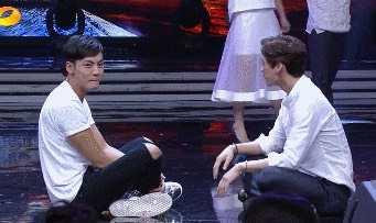 娱乐圈吃瓜爆陈伟霆,吃瓜群众揭秘幕后真相